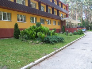 04